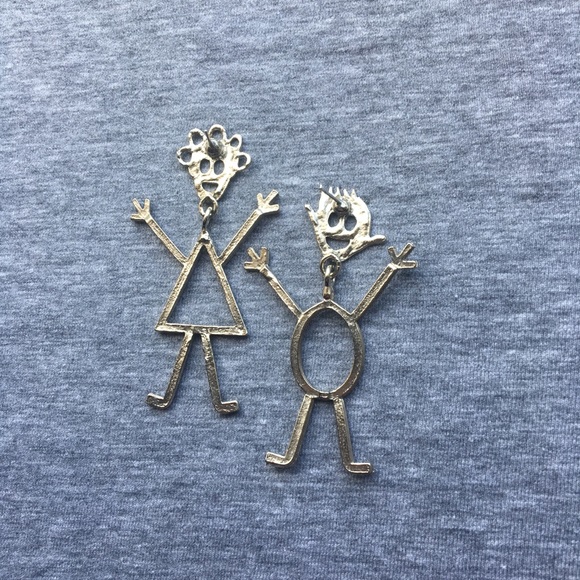 Boy/Girl Metal Dangle Earrings - Picture 2 of 2